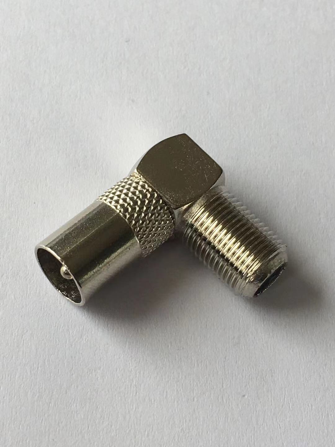 9.5MM TV PLUG TO F FEMALE ANGLE TYPE